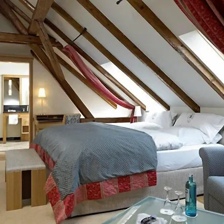 Gut Kump Gastronomie Und Hotel 2*