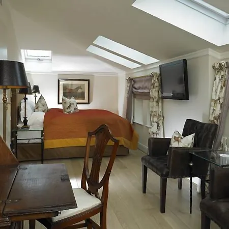 Gut Kump Gastronomie Und Szálloda 2*