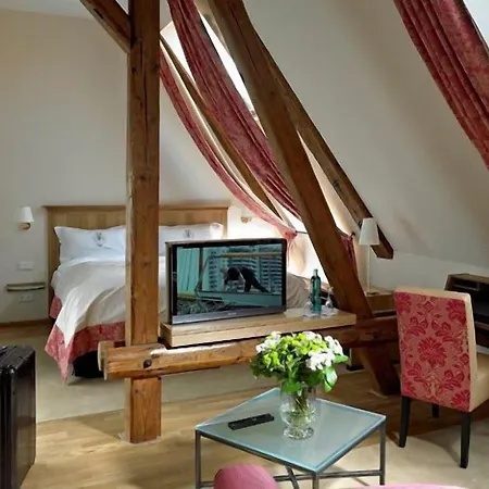 Szálloda Gut Kump Gastronomie Und Hamm