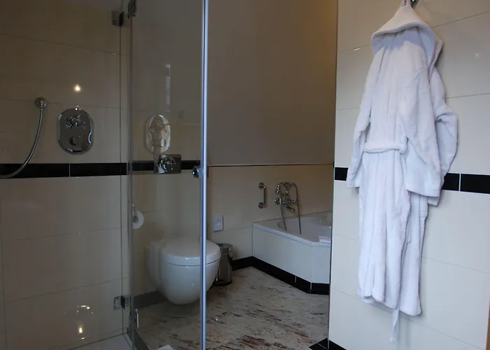 Hotel Gut Kump Gastronomie Und 2*