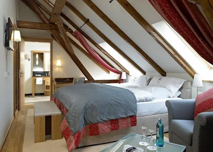 Gut Kump Gastronomie Und Hotel 2*